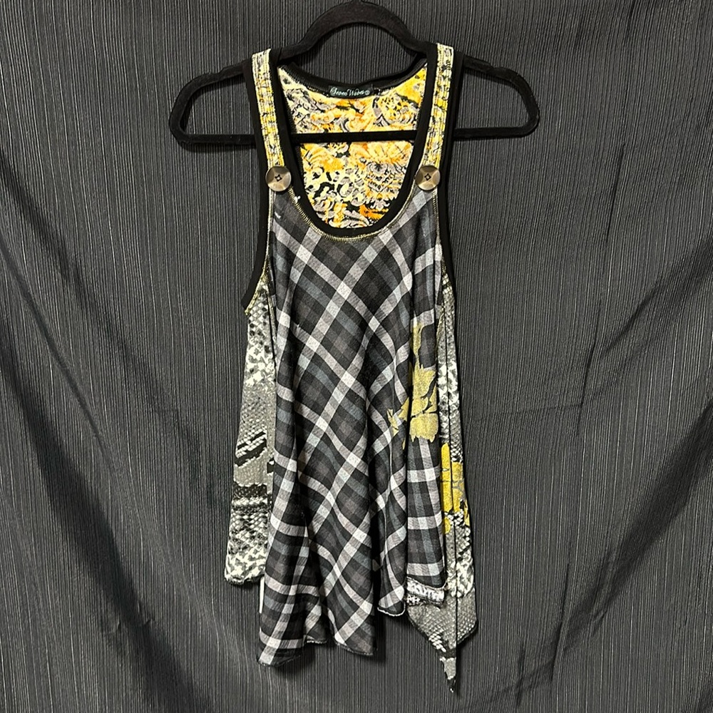 Seven waves‎ brand / black n yellow print top / Size 3 / M-7